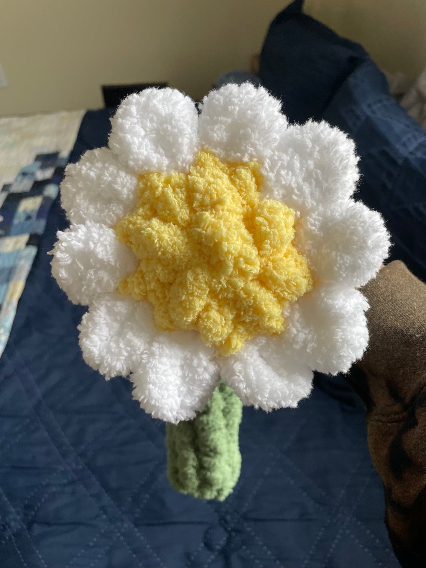 Chunky Knit Stemmed Flowers