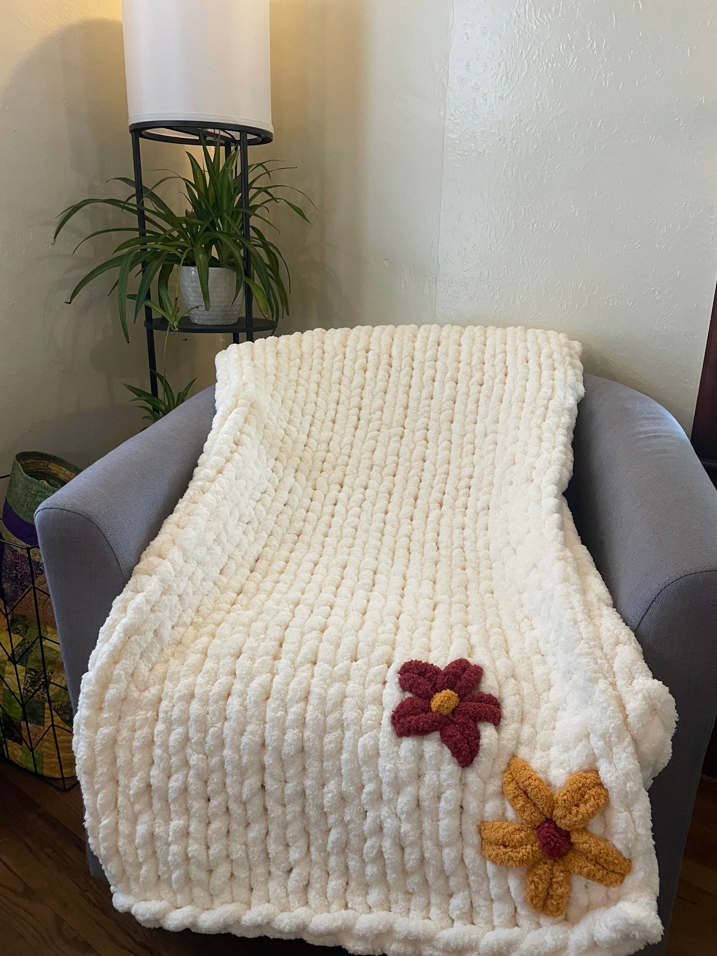 Customized Chunky Knit Blanket