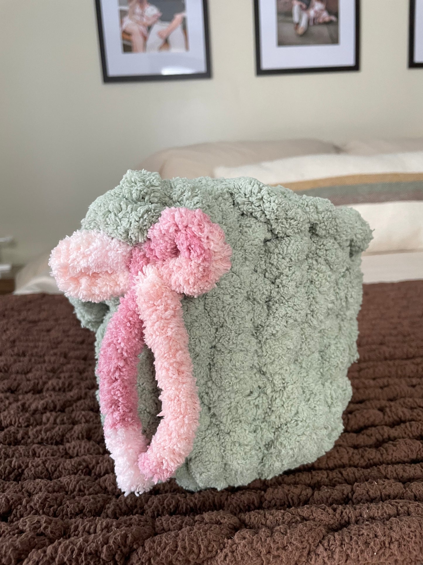 Chunky Knit Peep-Inspired Bunnies
