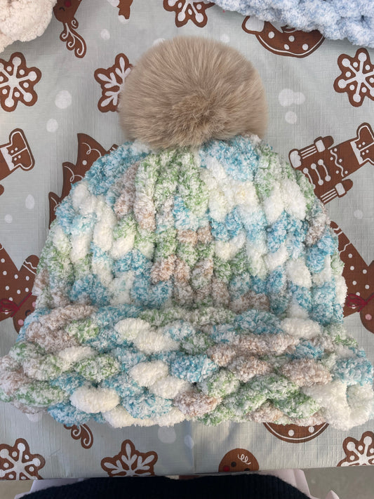 Chunky Knit Pom Pom Hat